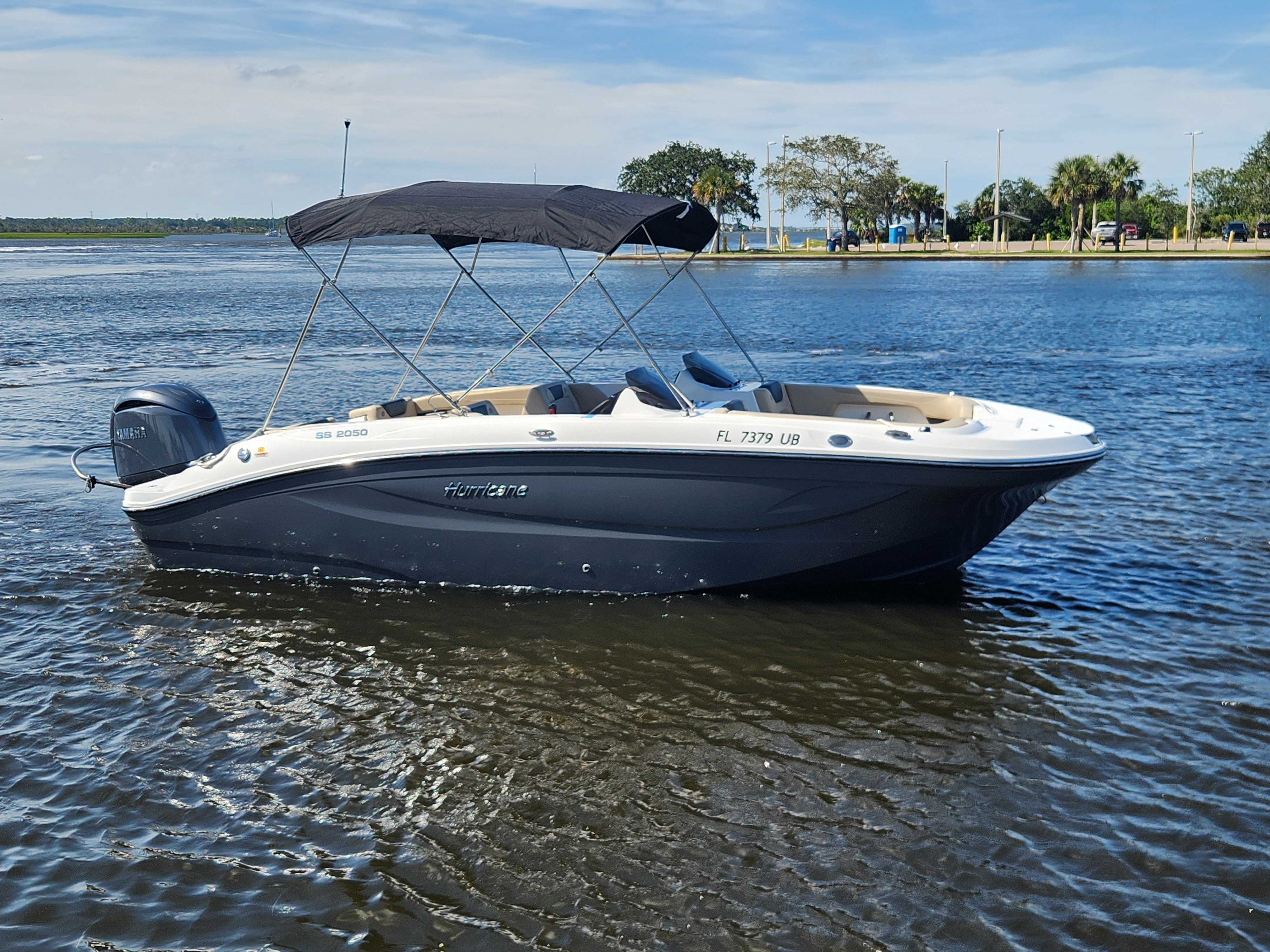 Carry On III  - SS2050 - DECK