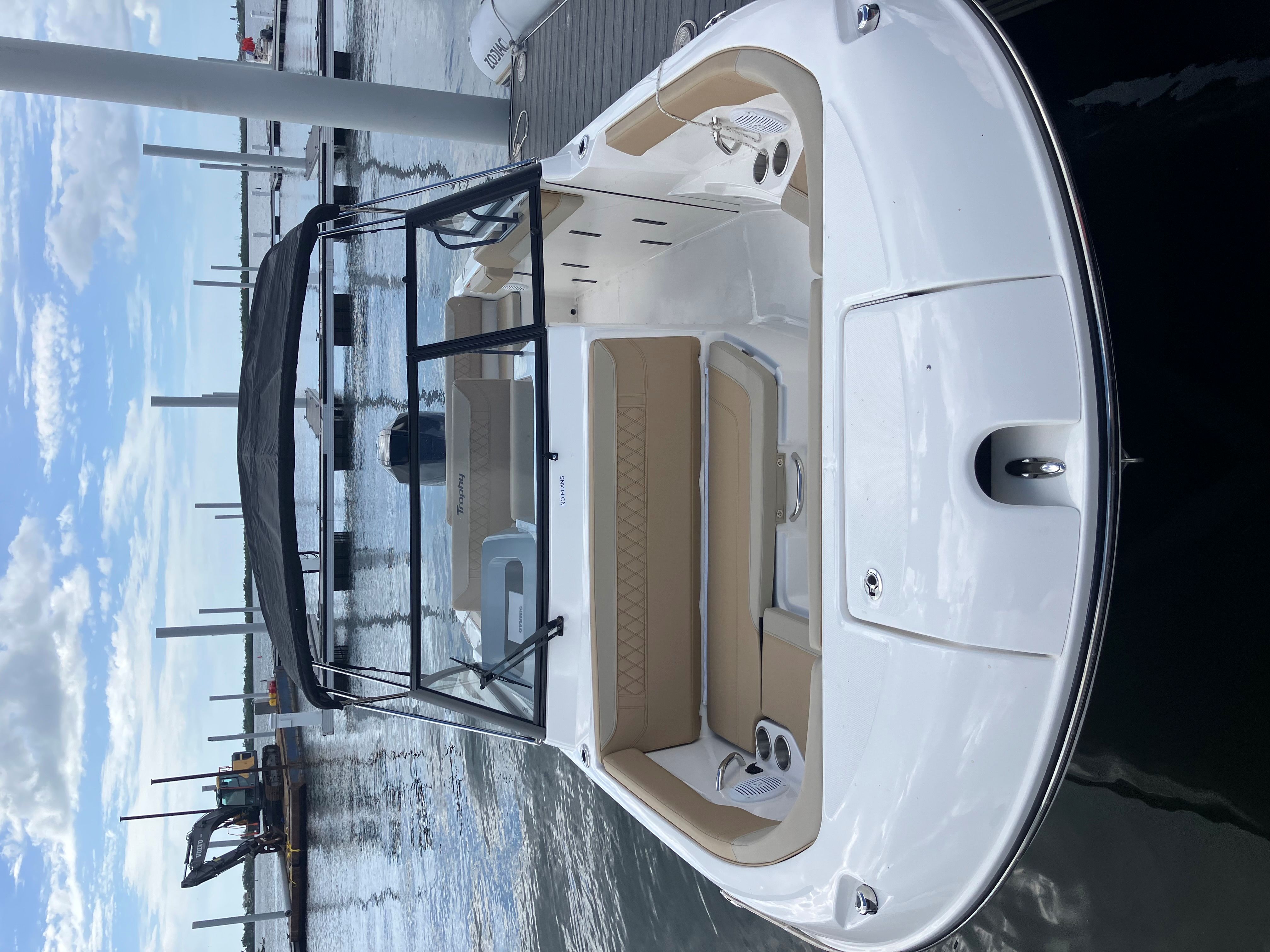 RIDE THE WAKE (22' Bayliner Trophy T22SC 200HP Dual Console-Cruising/Fishing)