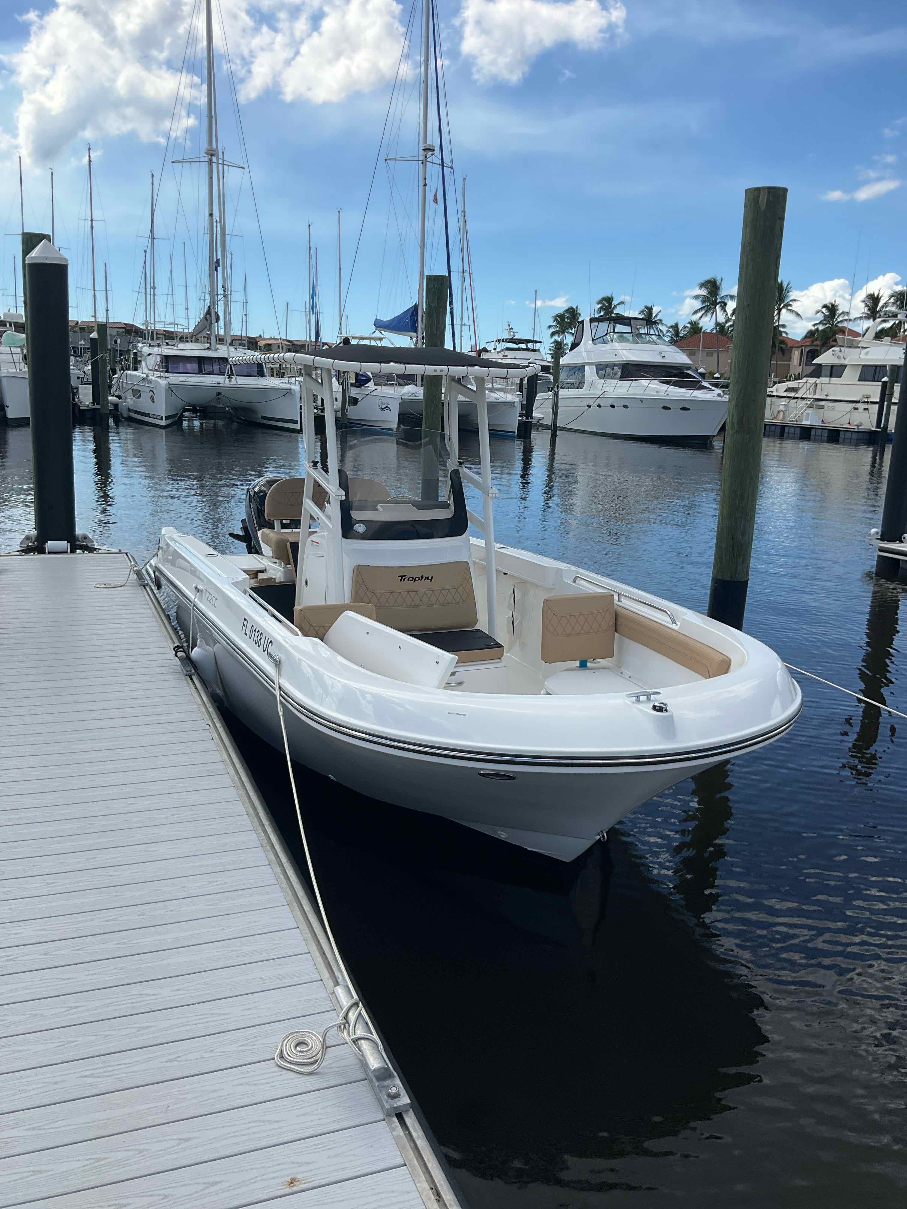 GULF COASTER (22FT Bayliner Trophy Center Console - 150 HP~Cruising/Fishing)