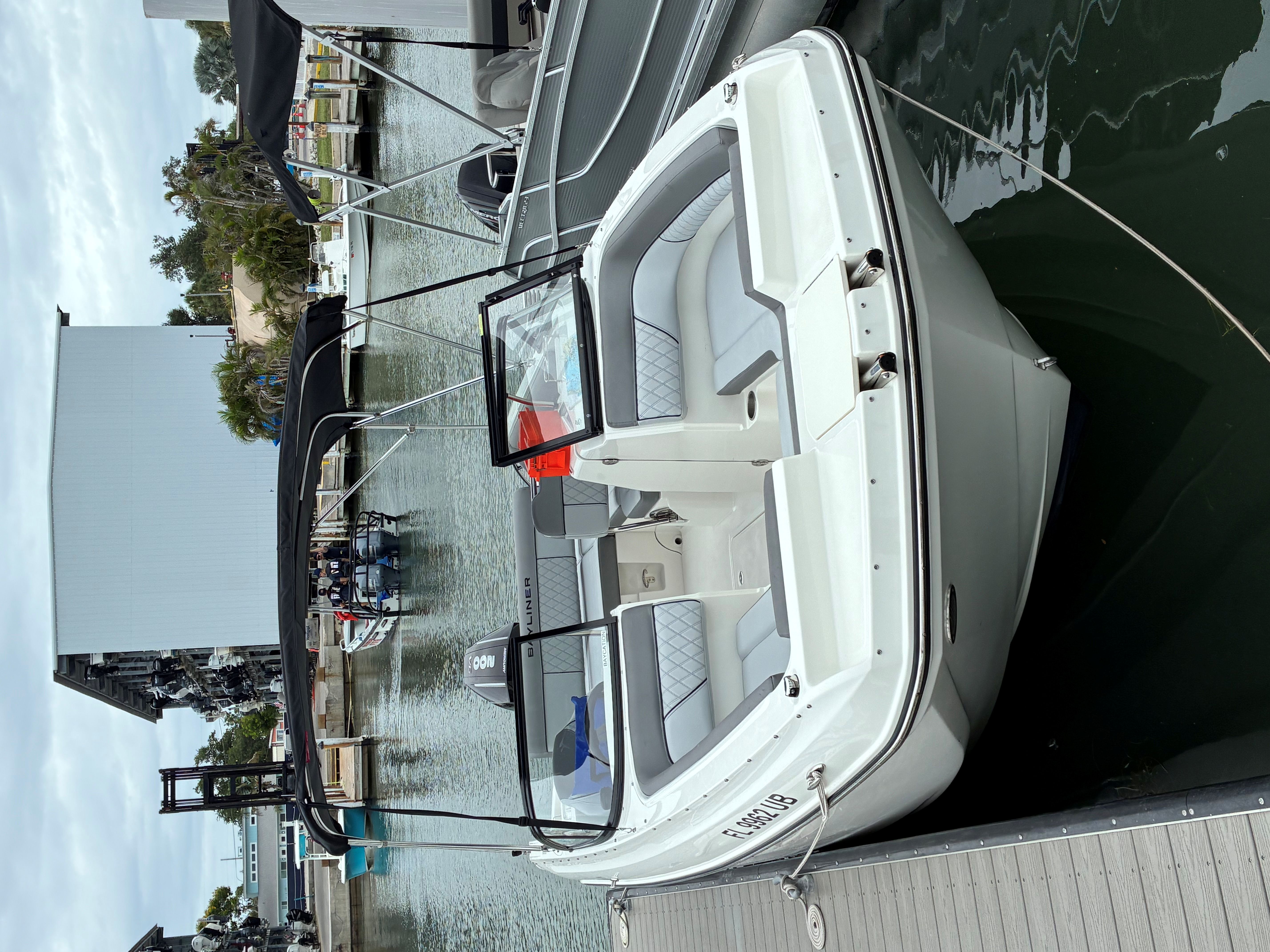 BAYCATION (22' Bayliner D22 200 HP - Cruising Only)