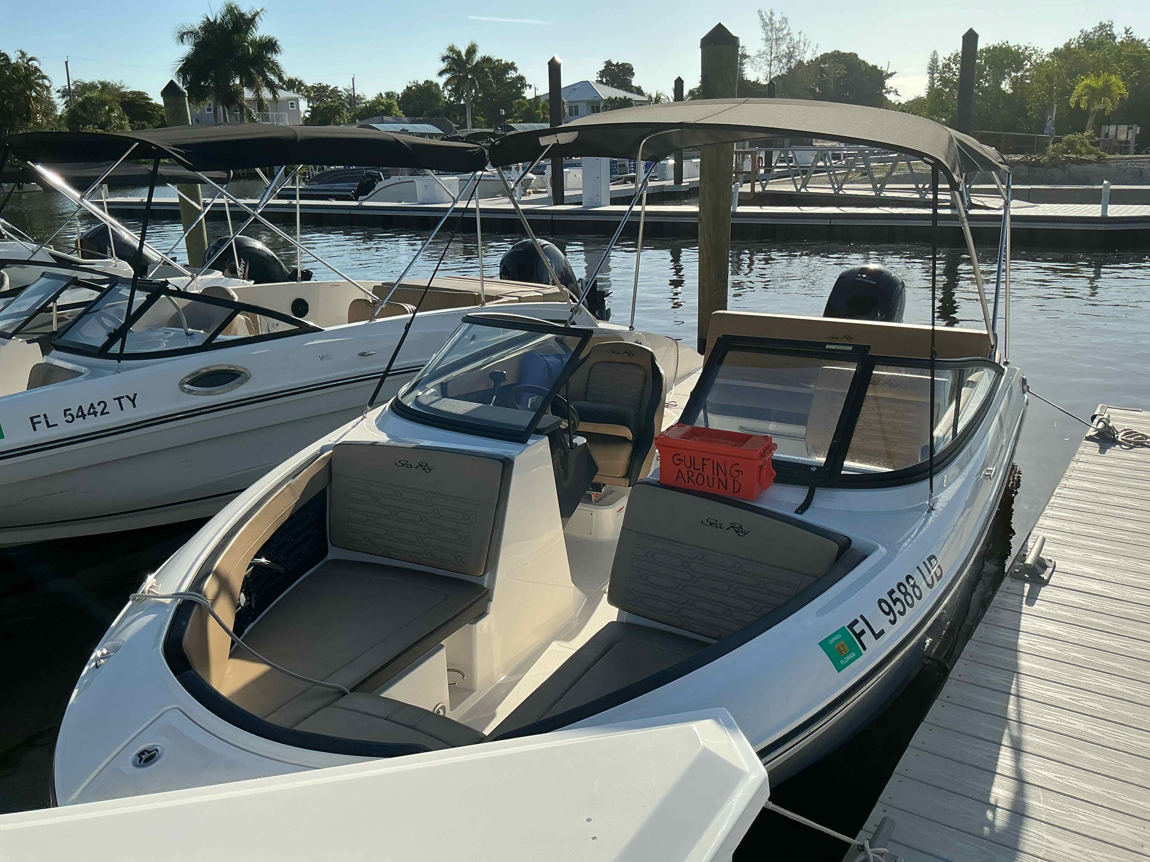 GULFING AROUND (21' Sea Ray SPO210 Bowrider 150HP-Cruising Only)
