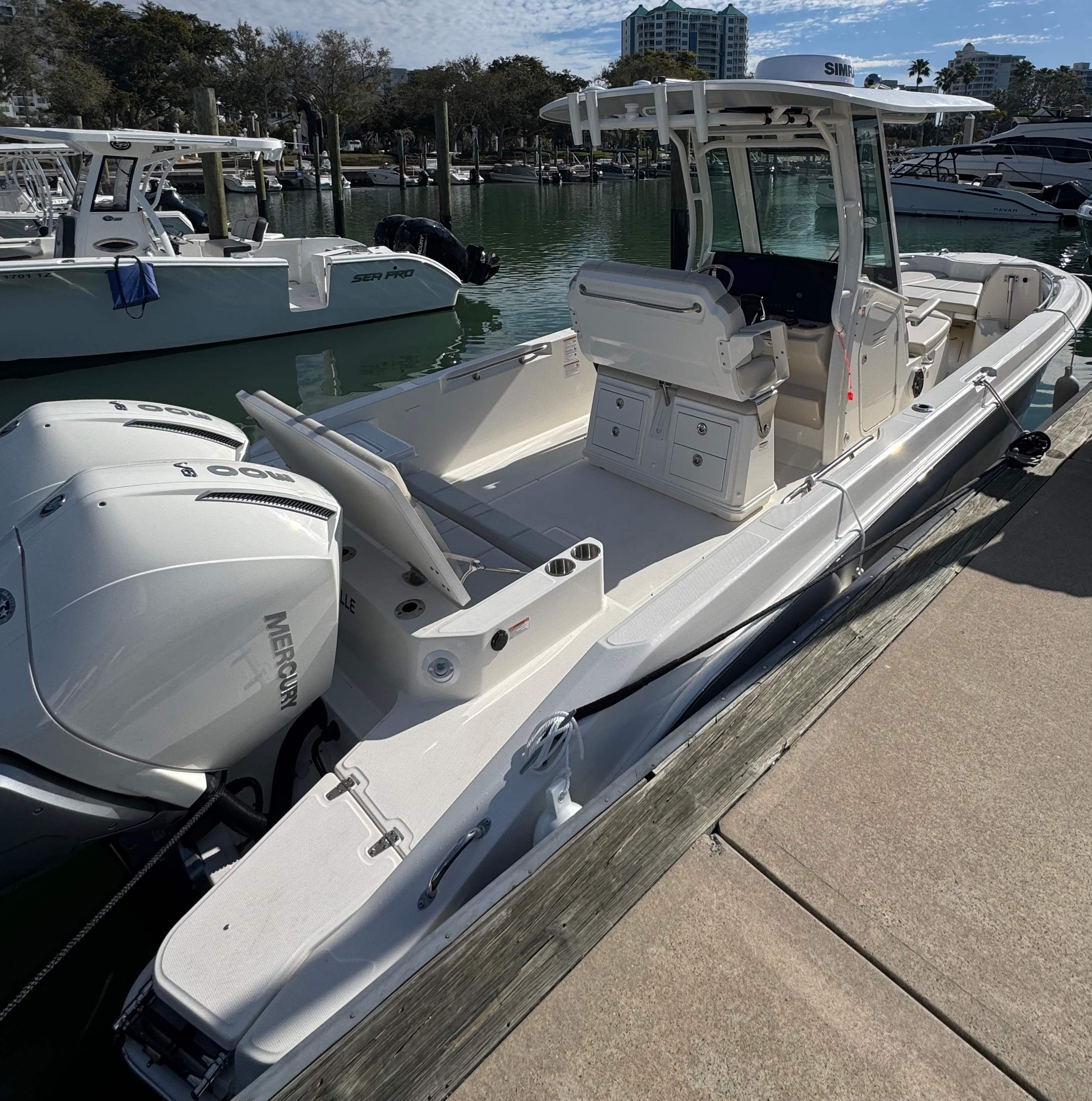 BOSTON BELLE ( ELITE 28' Boston Whaler -TWIN 300 XL)