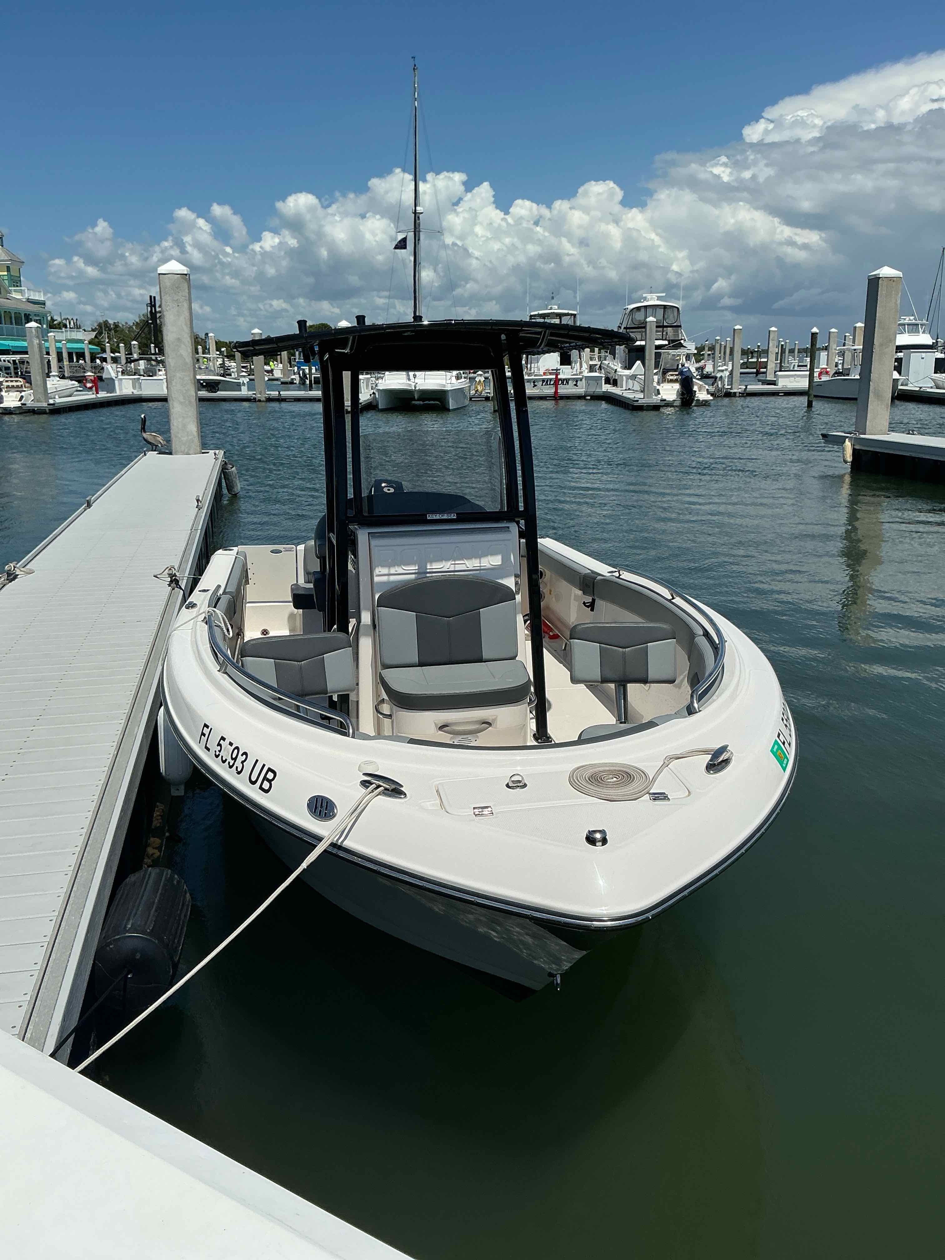 KEY OF SEA (22' ROBALO R222 Center Console)