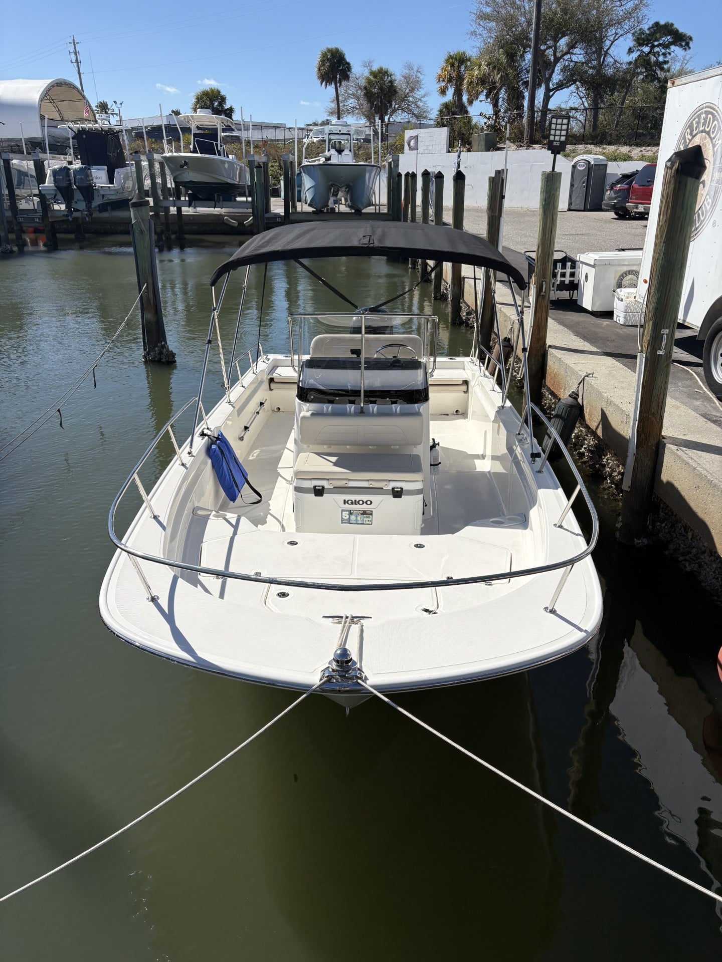 MONTAUK MY DAY (21' Center Console-Boston Whaler- 150 HP-Fishing)