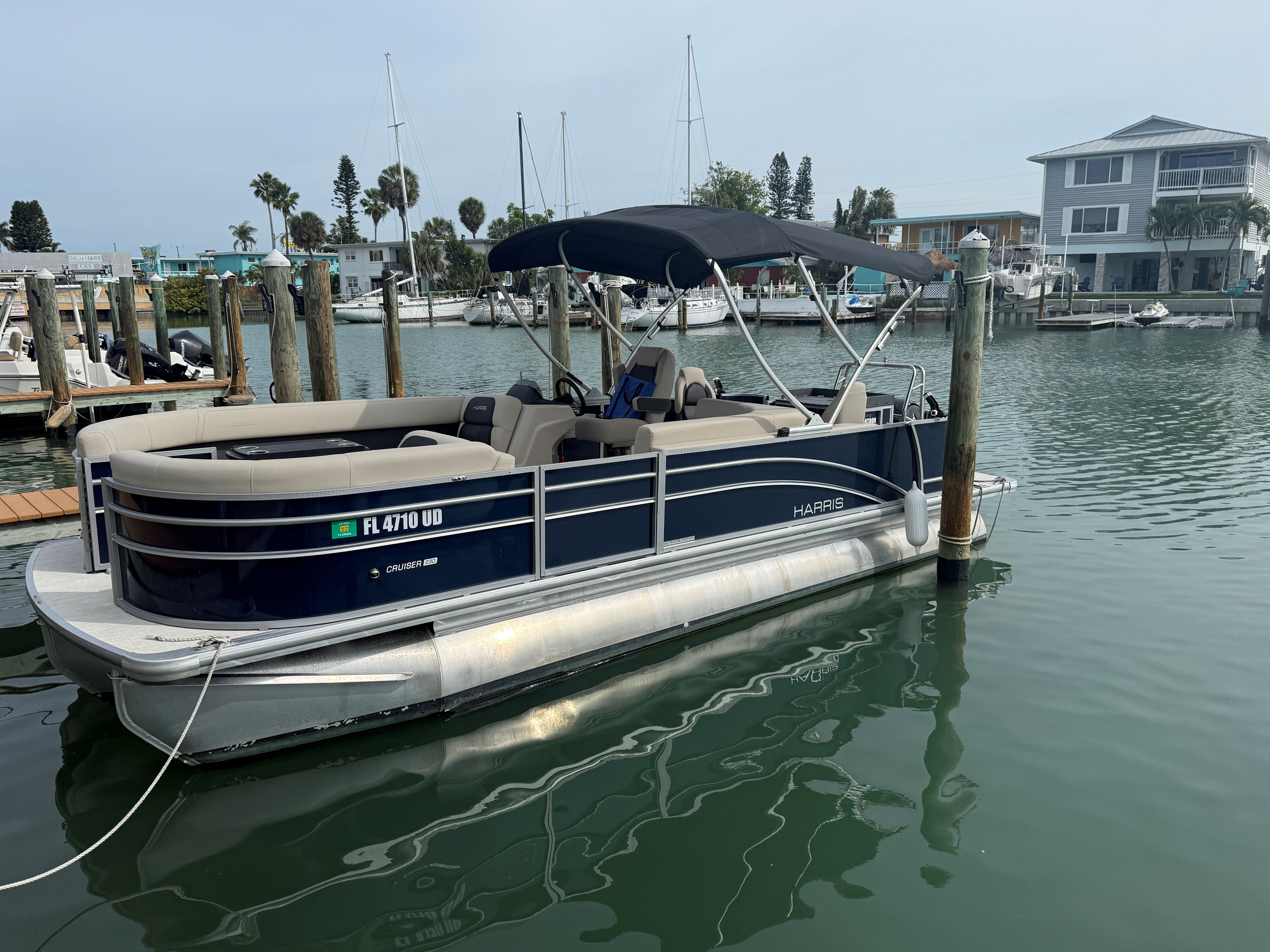 Scrantoon - 23' Harris Tritoon (150 HP)