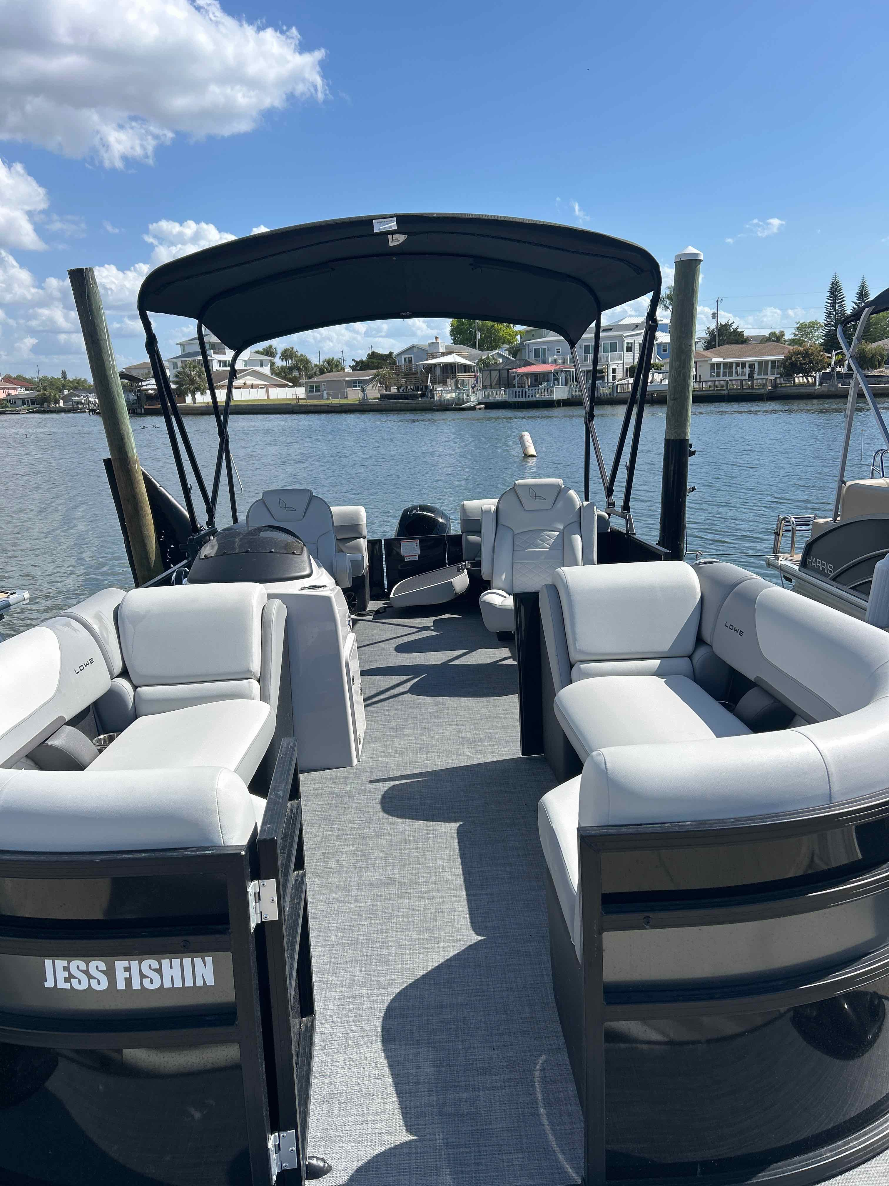 JESS FISHIN (23' LOWE SS230W 150XL MERCURY)