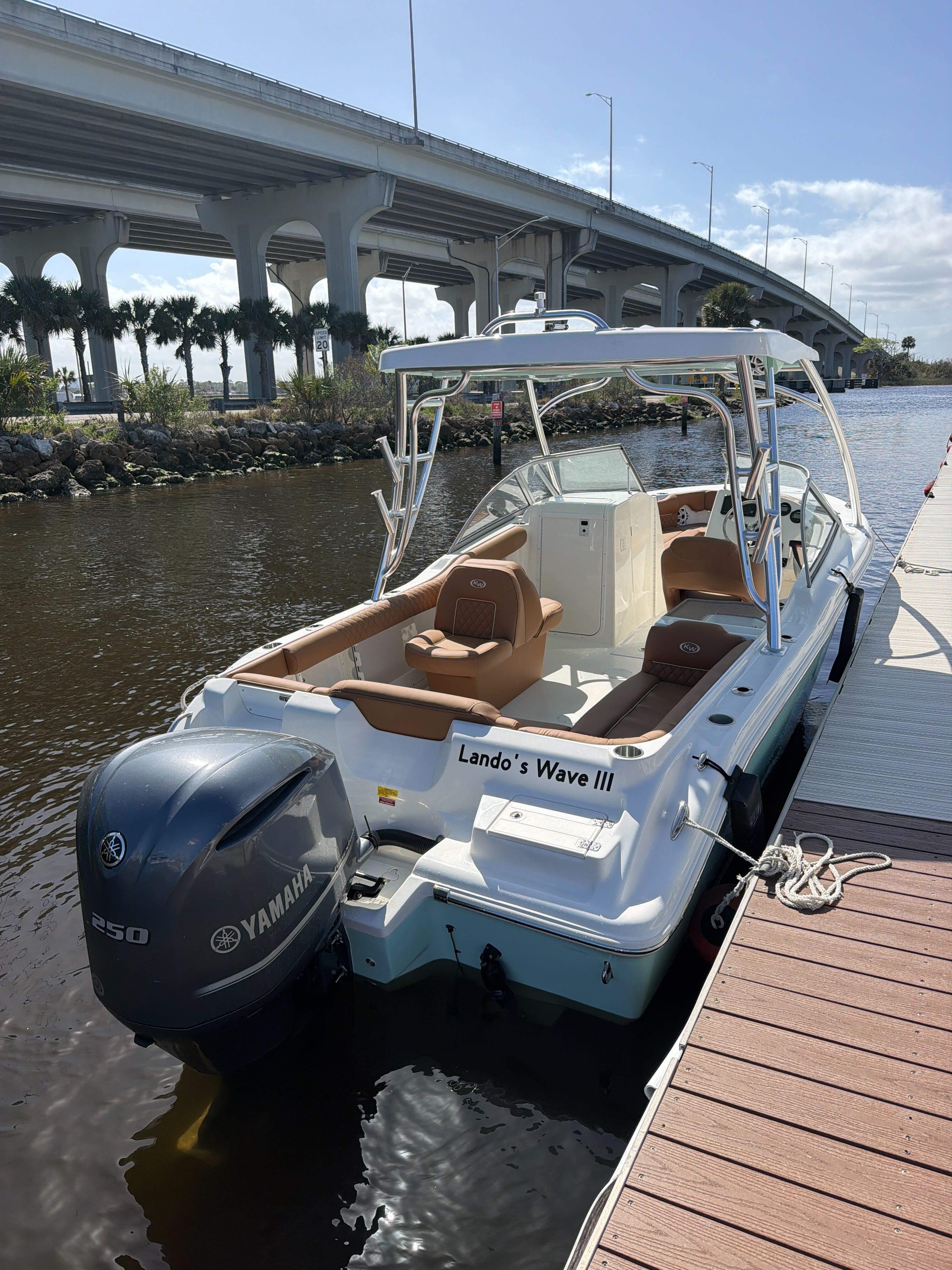 Lando's Wave III- 239 Bowrider