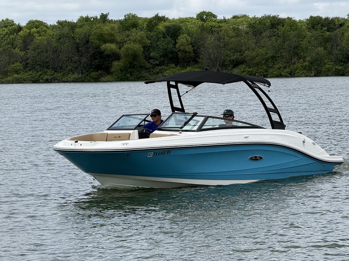 Sea Ray (S23) Inboard