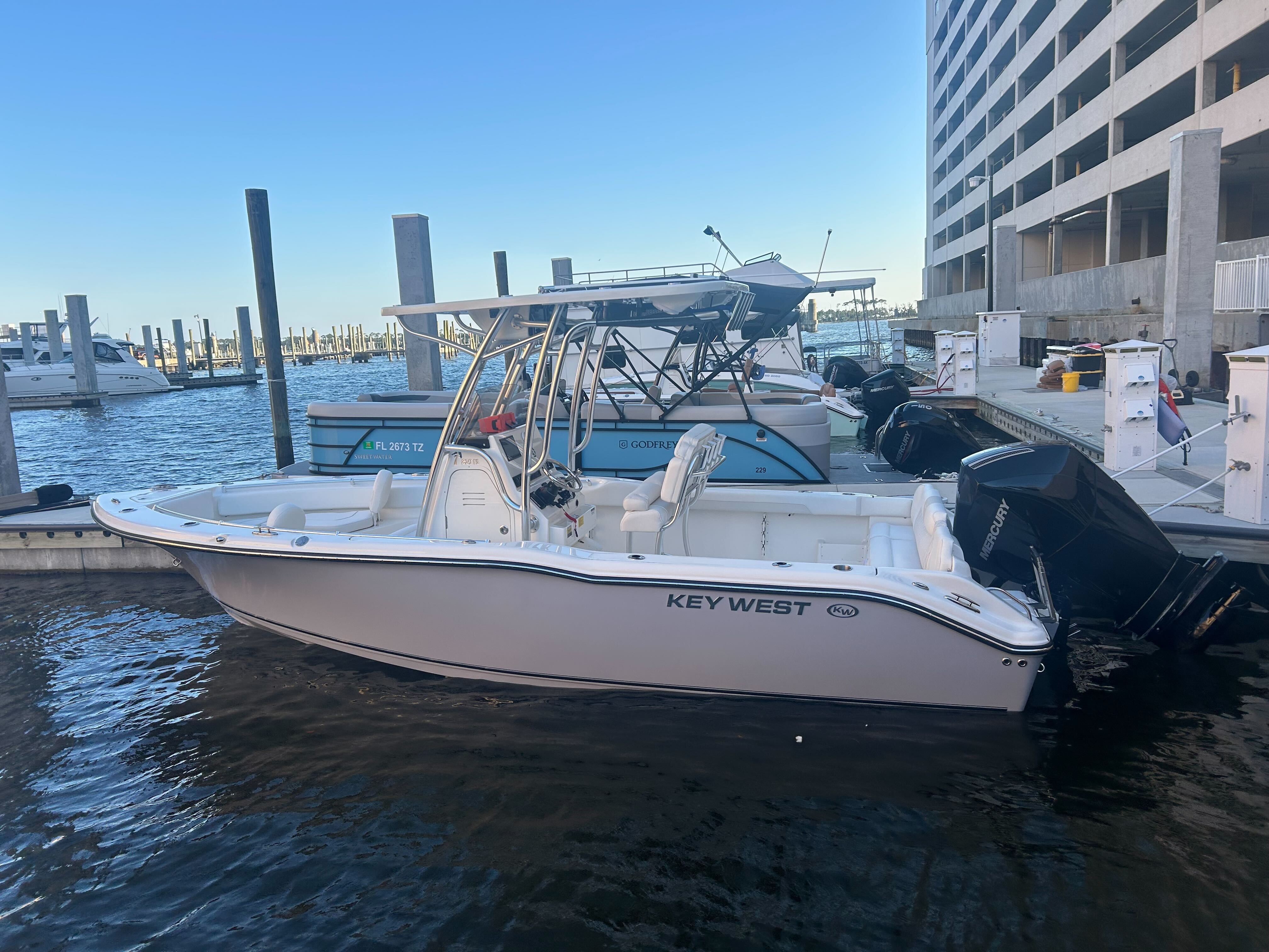 (360A) Key West Center Console (Vessel is Equipped with Electronic Throttle)