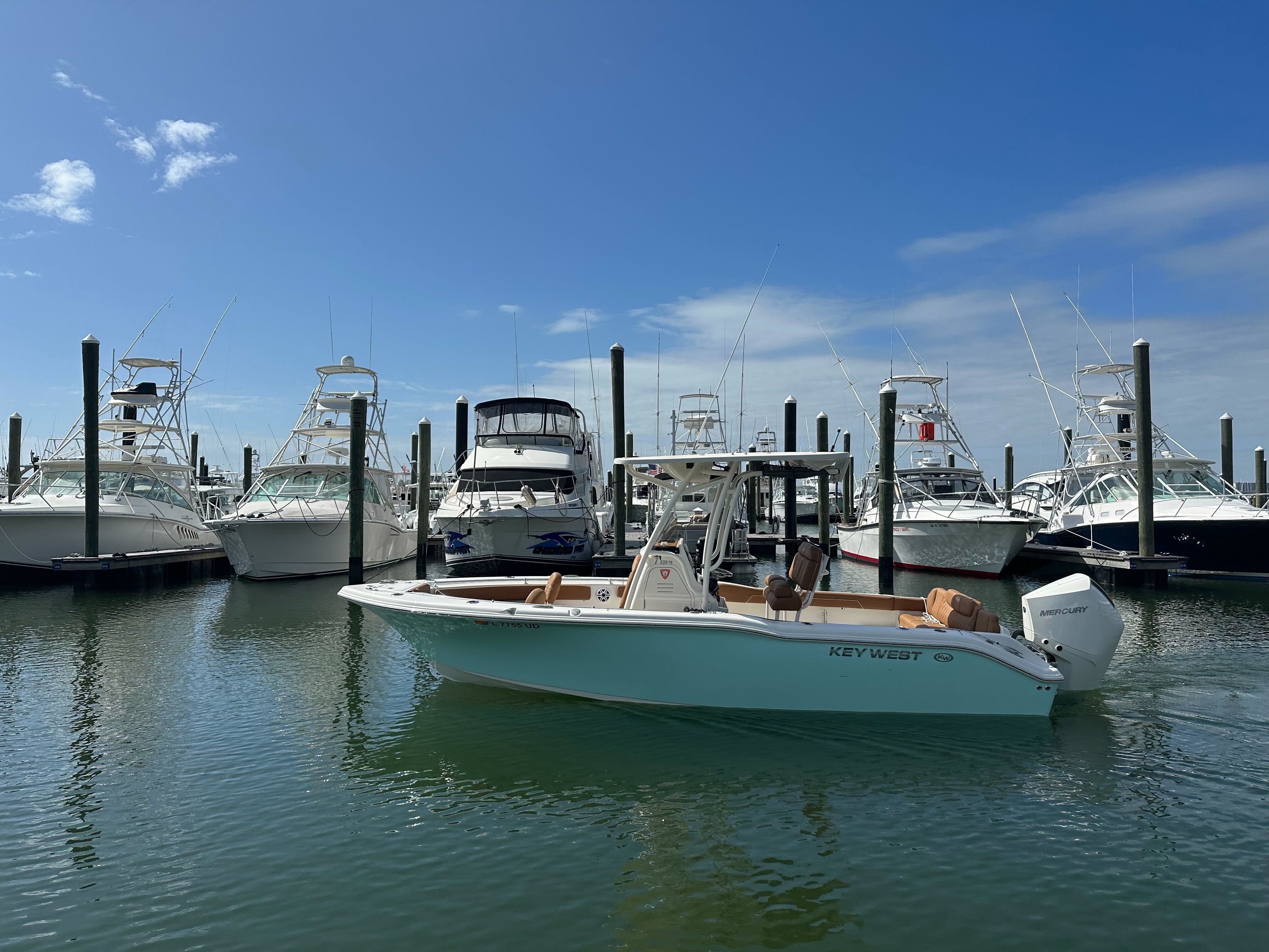 (361A) Key West Center Console (Vessel is Equipped with Electronic Throttle)