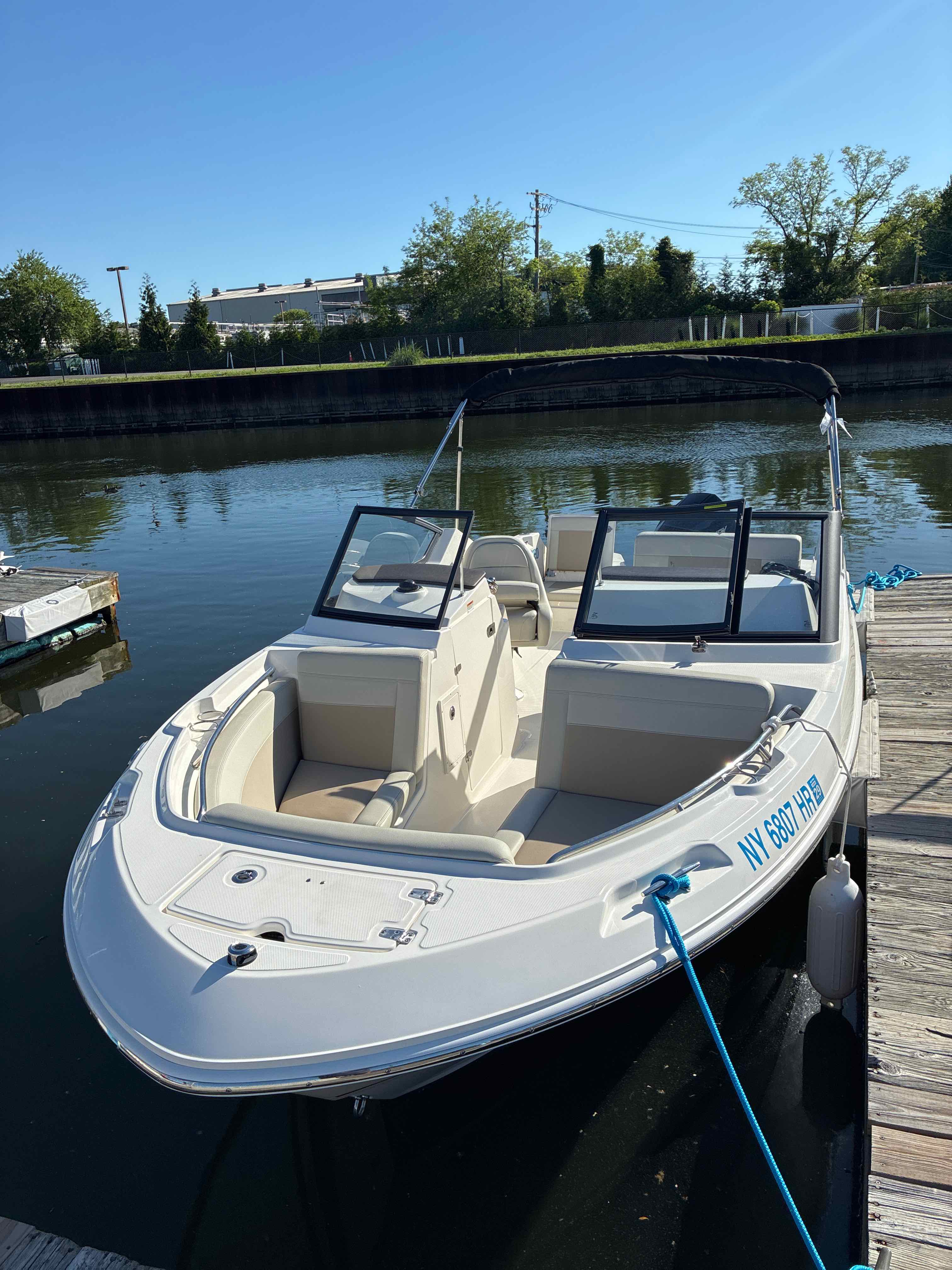 Sunkissed (21' Boston Whaler 225HP Dual Console-Cruising/Fishing)