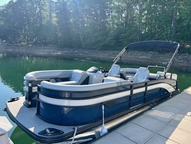 MISS LEEANN (23' LOWE 150XL MERCURY)