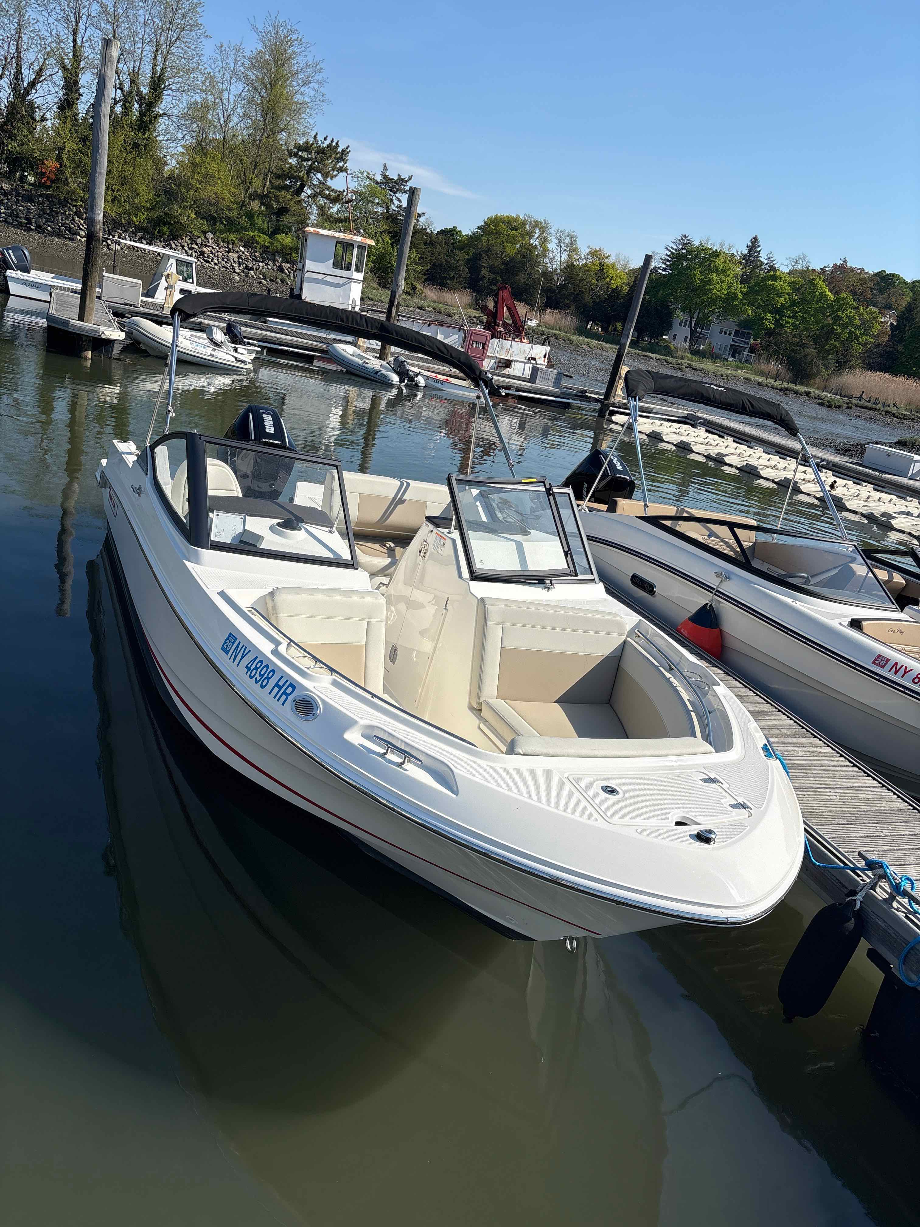 READY OR KNOT (21' Boston Whaler 225HP Dual Console-Cruising/Fishing)