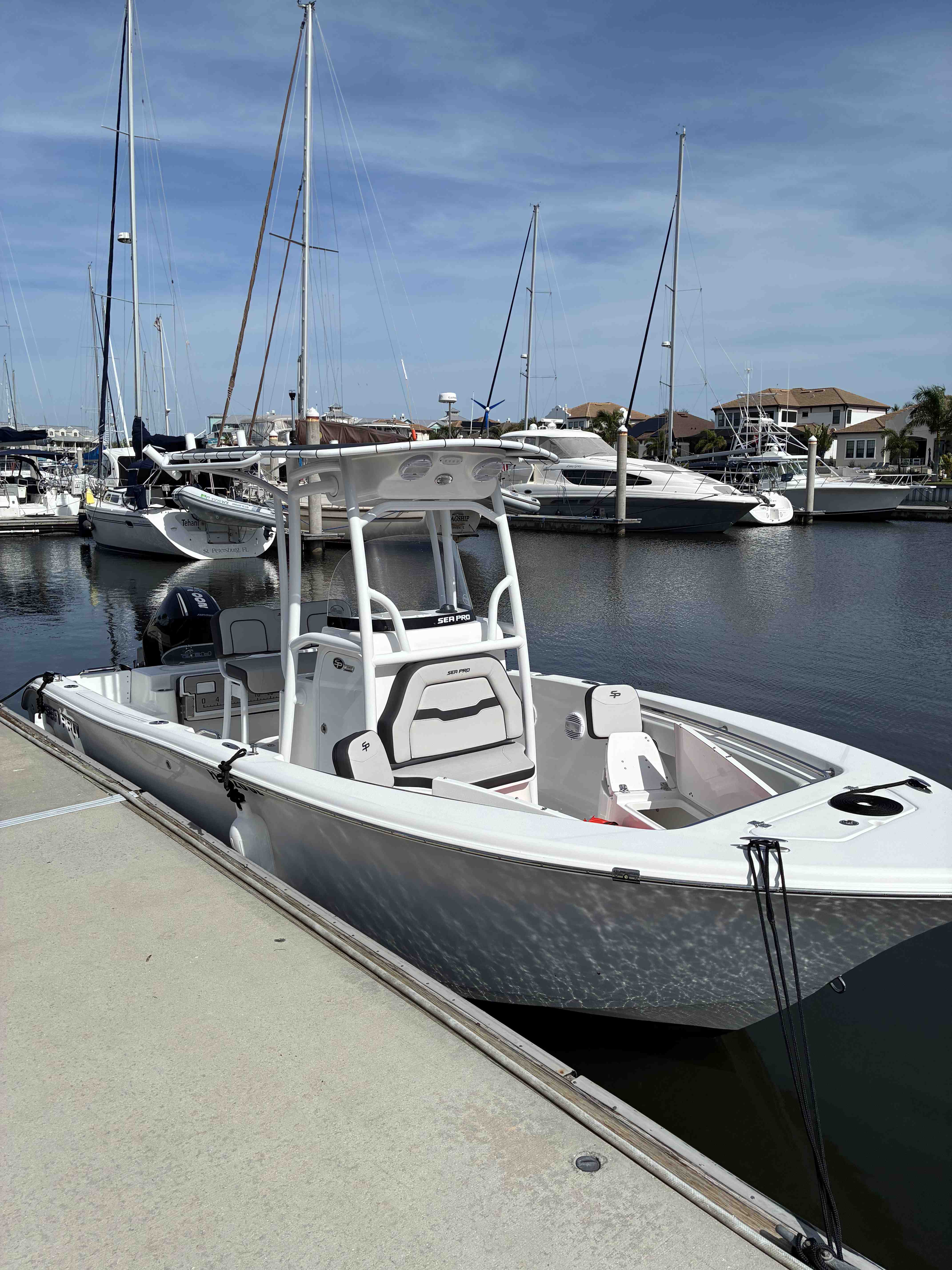 Reel Original (22' Sea Pro 222 CC 200HP)