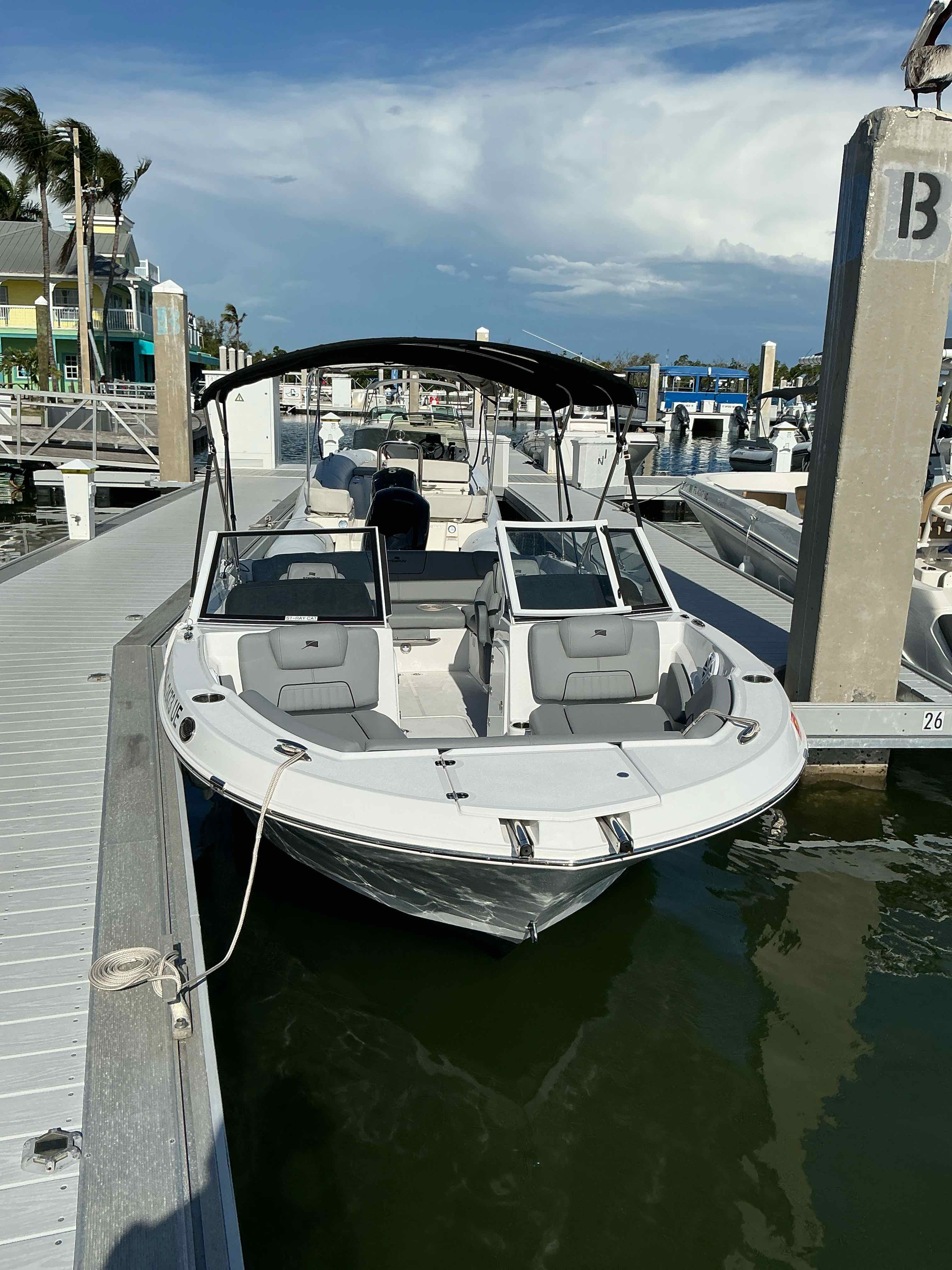 ST-RAY CAT (20' Stingray 20 OBX 150hp Mercury)