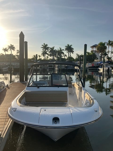 GREASE LIGHTNIN (22' Bayliner Trophy T22SC 200HP)