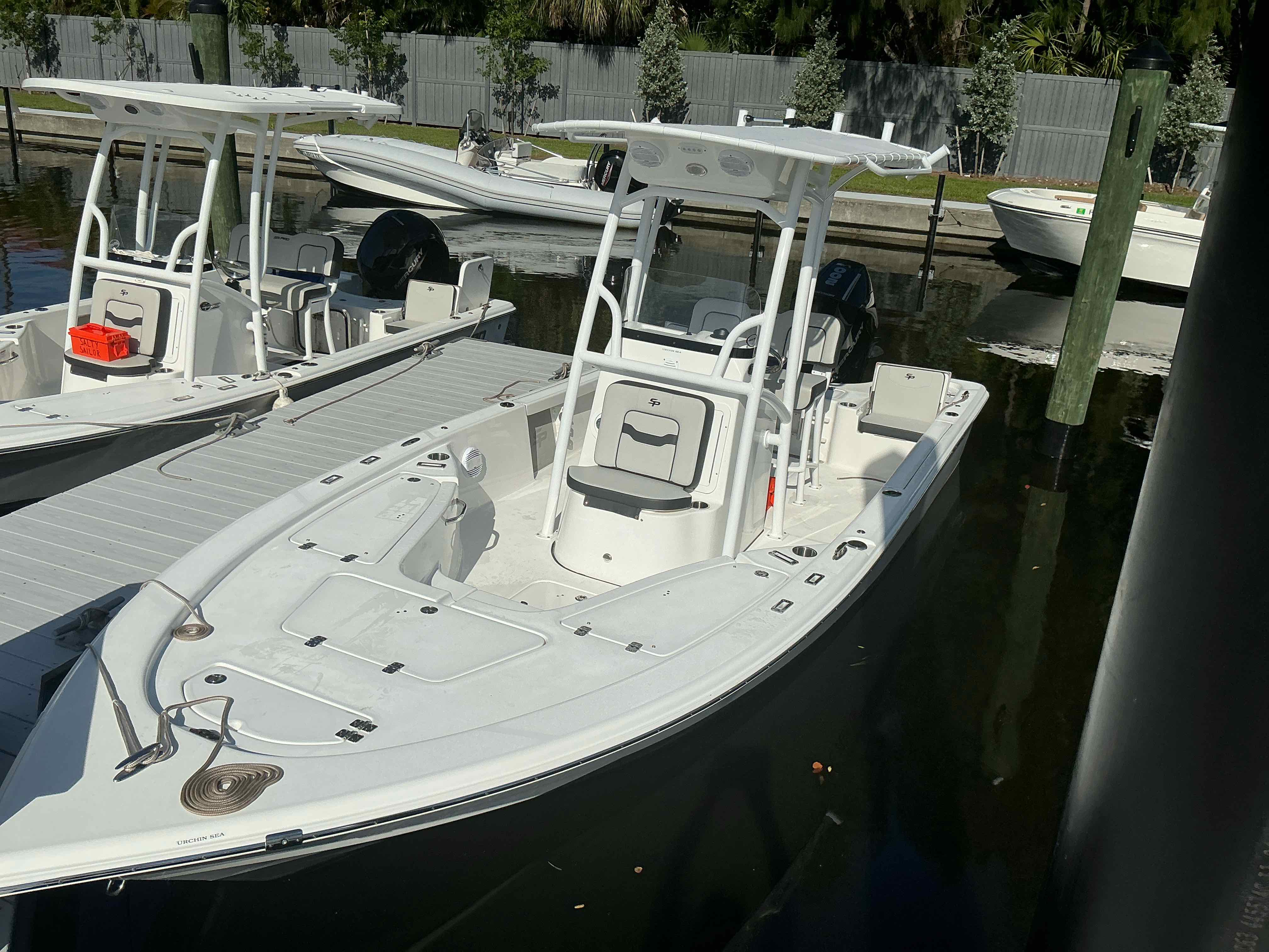 URCHIN SEA (23' Sea Pro 230 Bay Center Console 200XL-Cruising/Fishing)