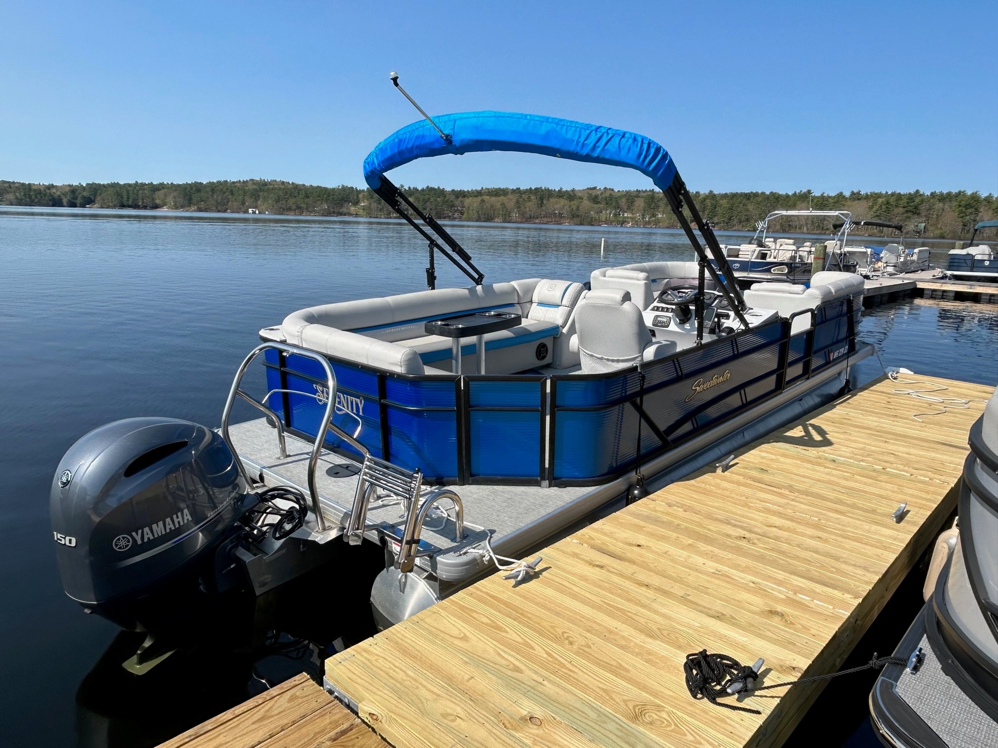 Serenity - Sweetwater Pontoon Boat