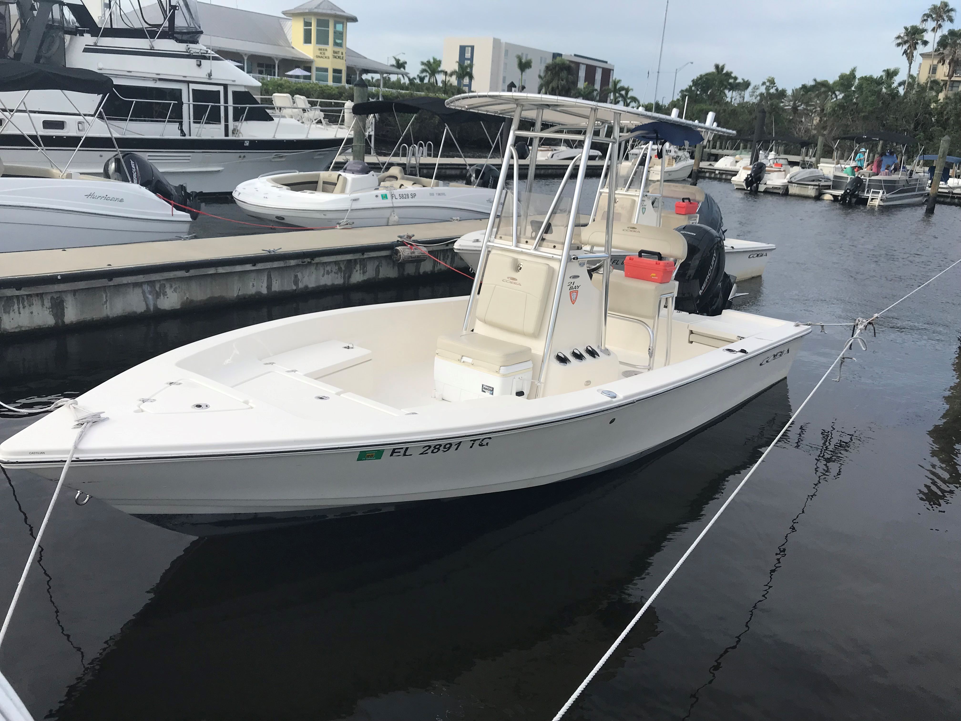 Seascape (21FT Center Console - 150 HP~Fishing)
