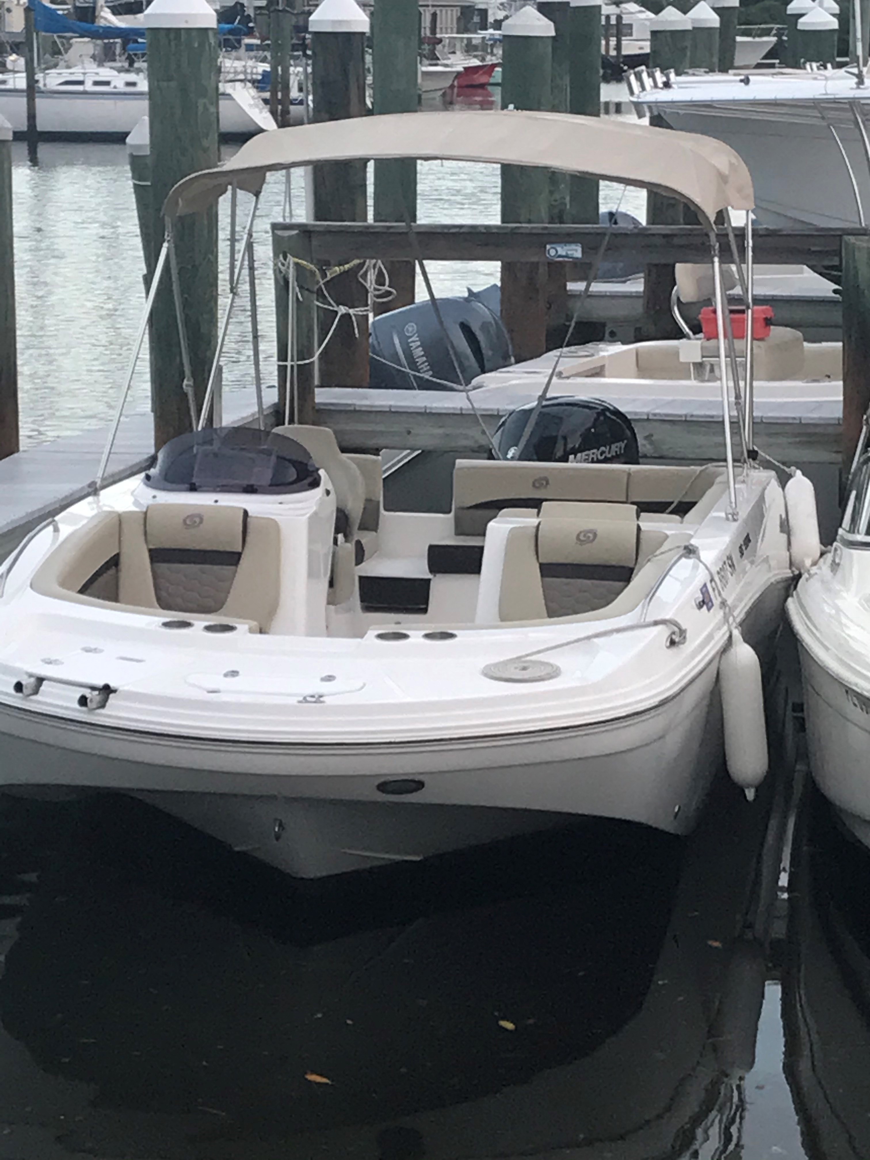 Sheriff of Knottingham (TRAIN) (19' Deck Boat 150 HP - cruising)