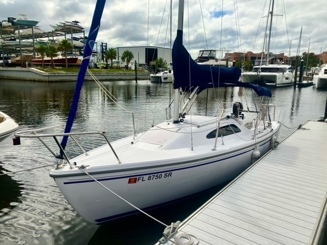 Aquarius (22 ft Catalina Sport Sailboat)
