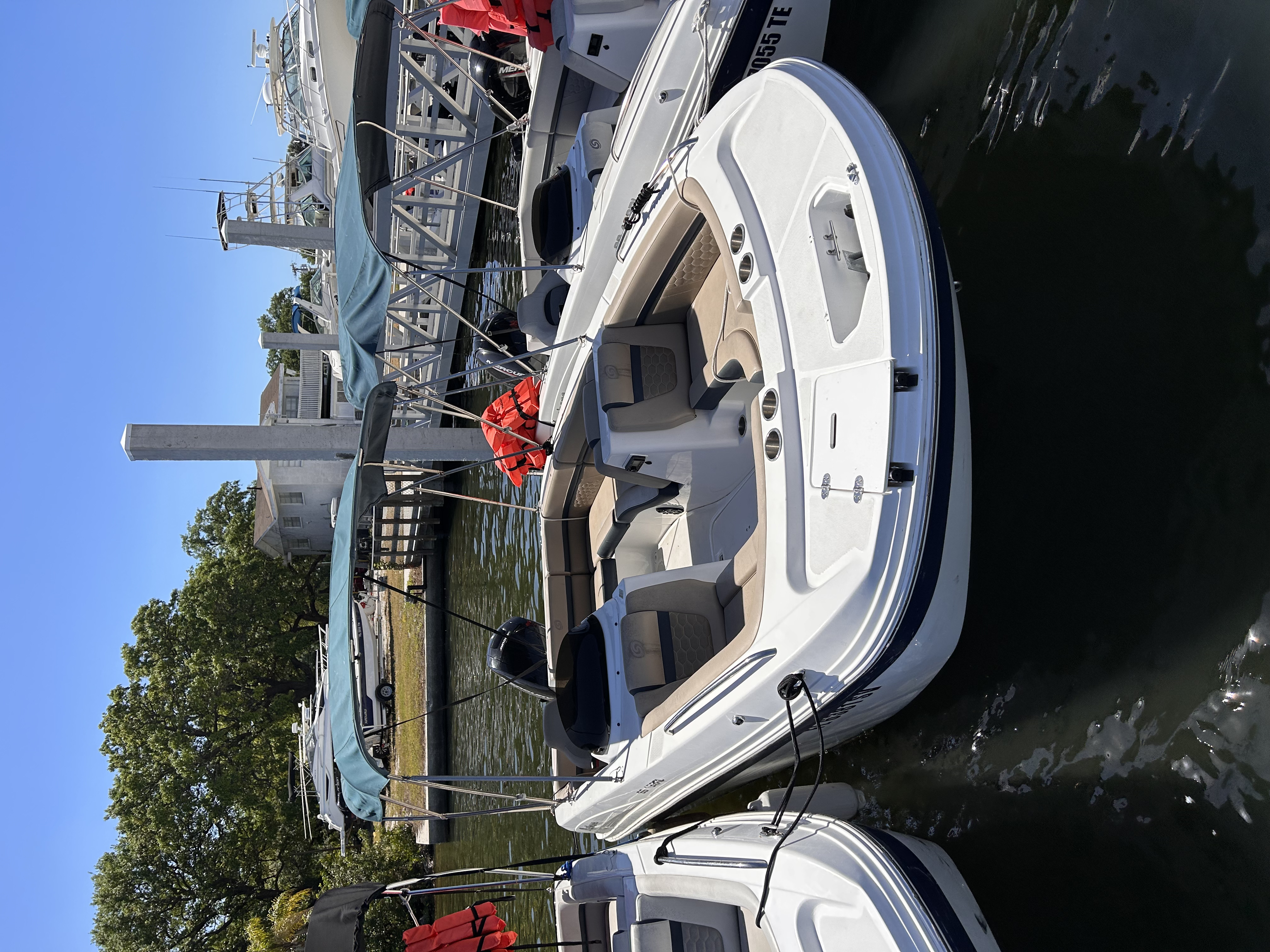 Tropical Life (19' Hurricane DB 150 Merc) NO LIVEWELL