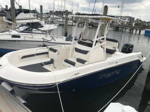 Pinner Point (Bayliner Trophy 22 Center Console-150HP ~ Cruising and Fishing)
