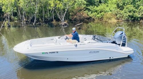 Canal Cruisin - Hurricane SS205-OB Yamaha 150hp - Capacity 10