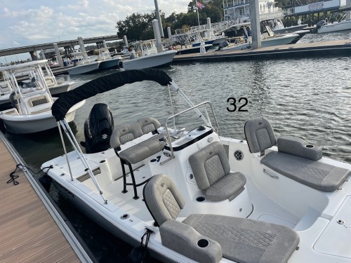 Freedom XXXII (SeaPro 208)